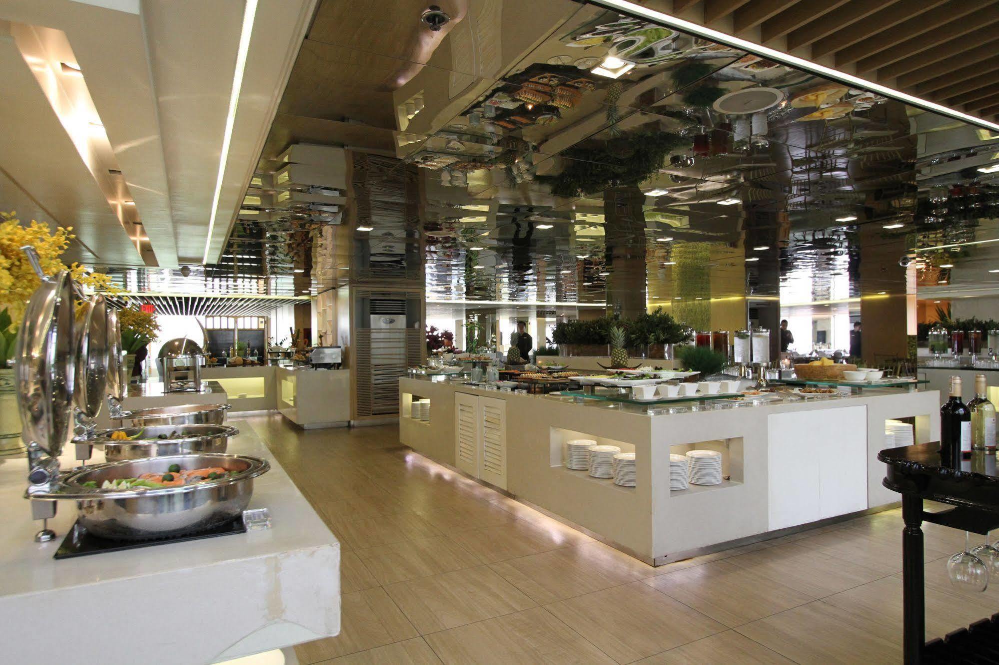 Midas Hotel And Casino Pasay Luaran gambar